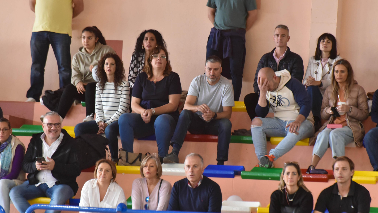 Las fotos de la ultima jornada del Andaluz infantil femenino de baloncesto en La Línea