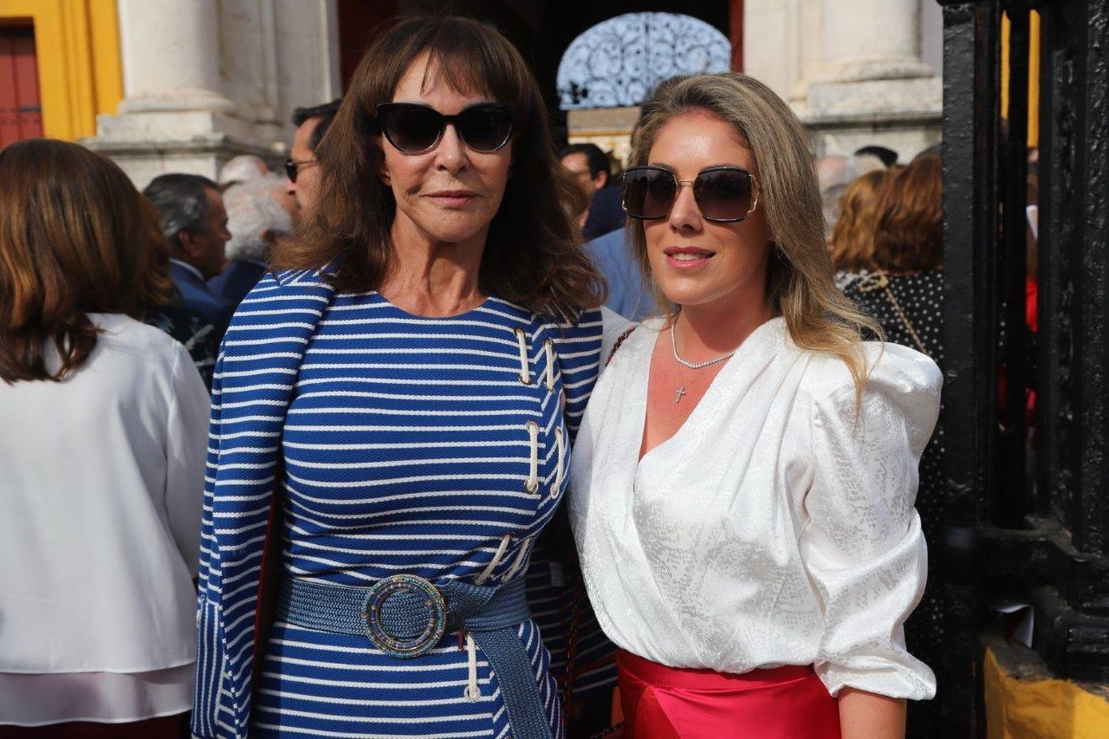 Galería de fotos en la Puerta del Príncipe