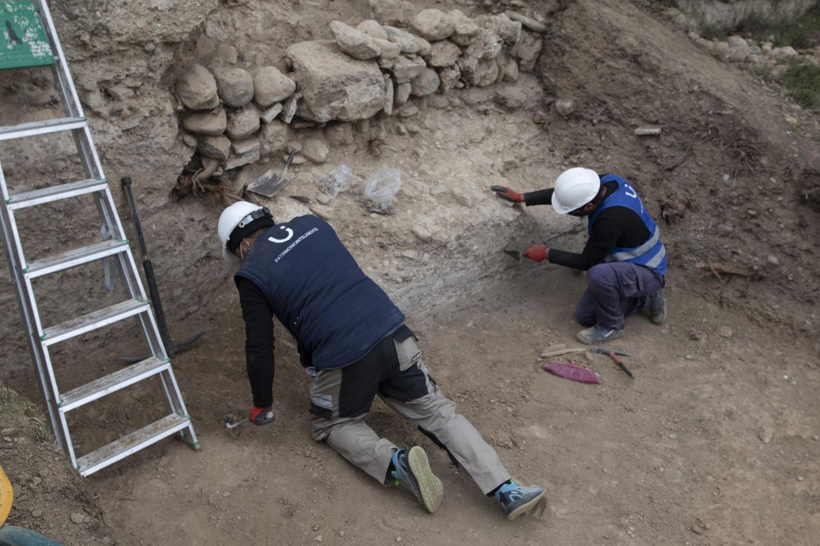 Trabajos en el Albercón de Cartuja