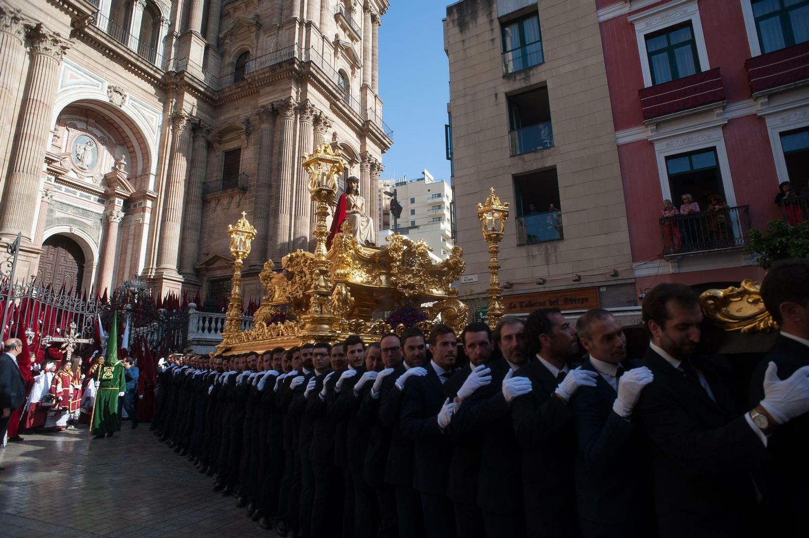 Las fotos de Estudiantes en el Lunes Santo en Málaga