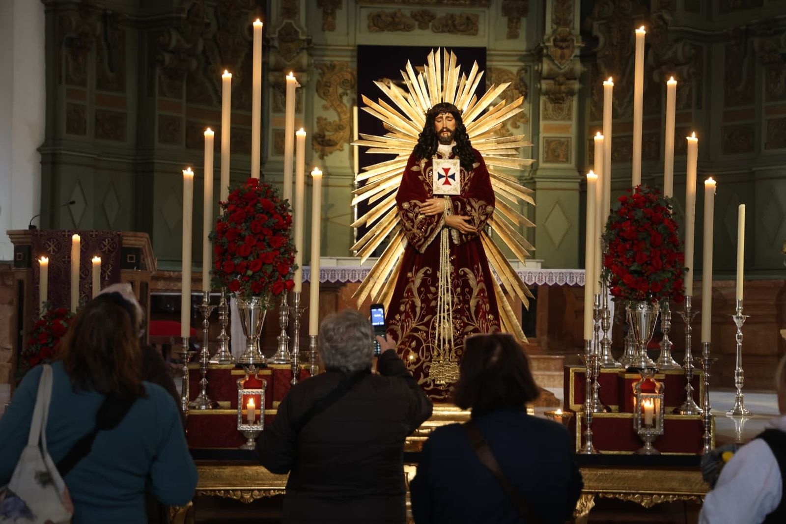 Veneración al Cristo de Medinaceli el primer viernes de marzo.
