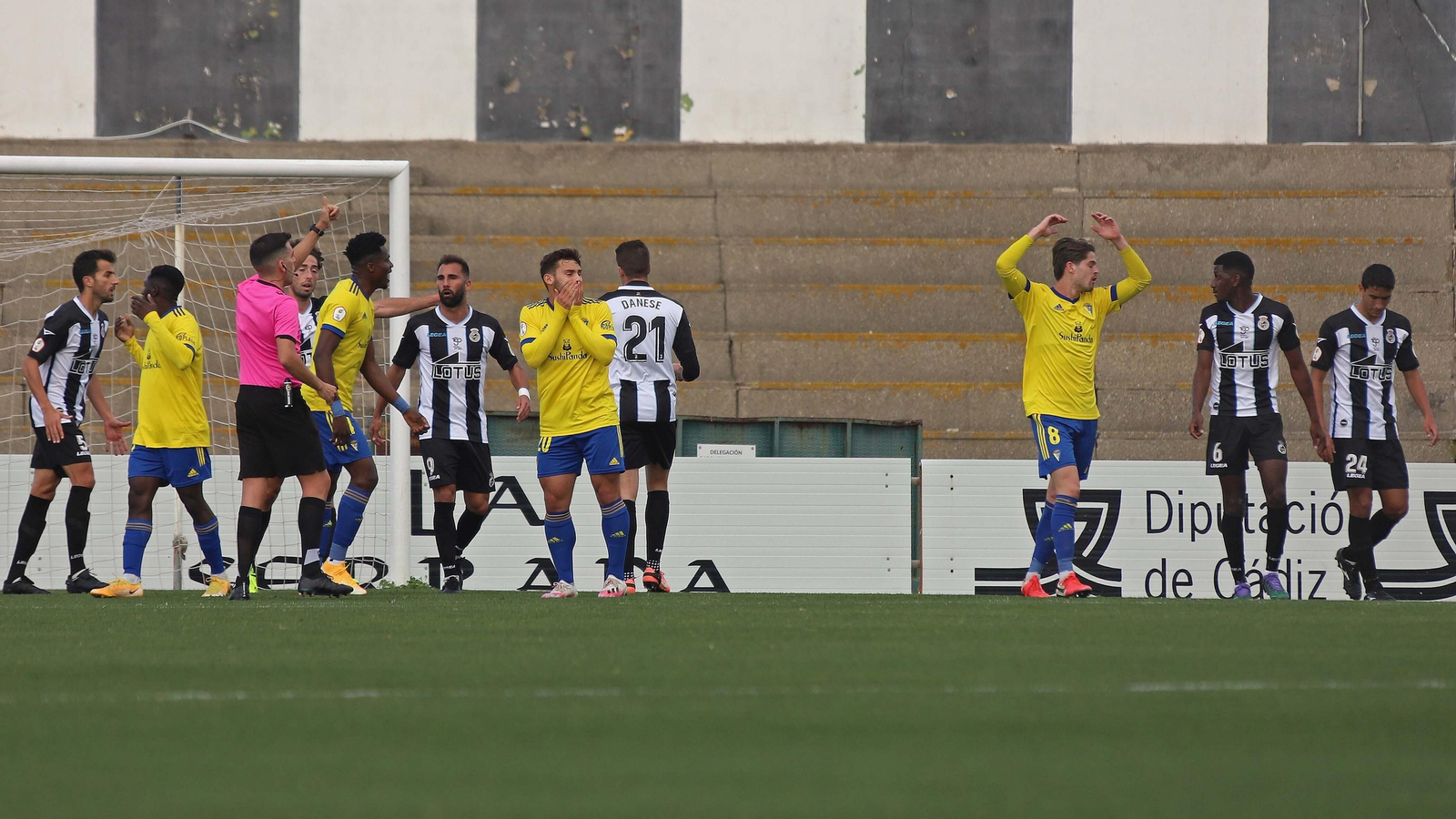 Las mejores fotos del Balona - Cádiz B