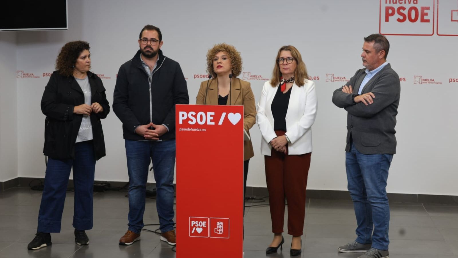 Eva Salazar, Rogelio Pinto, María Eugenia Limón, Rosa Mª Tirador y Francisco Jesús Fernández.