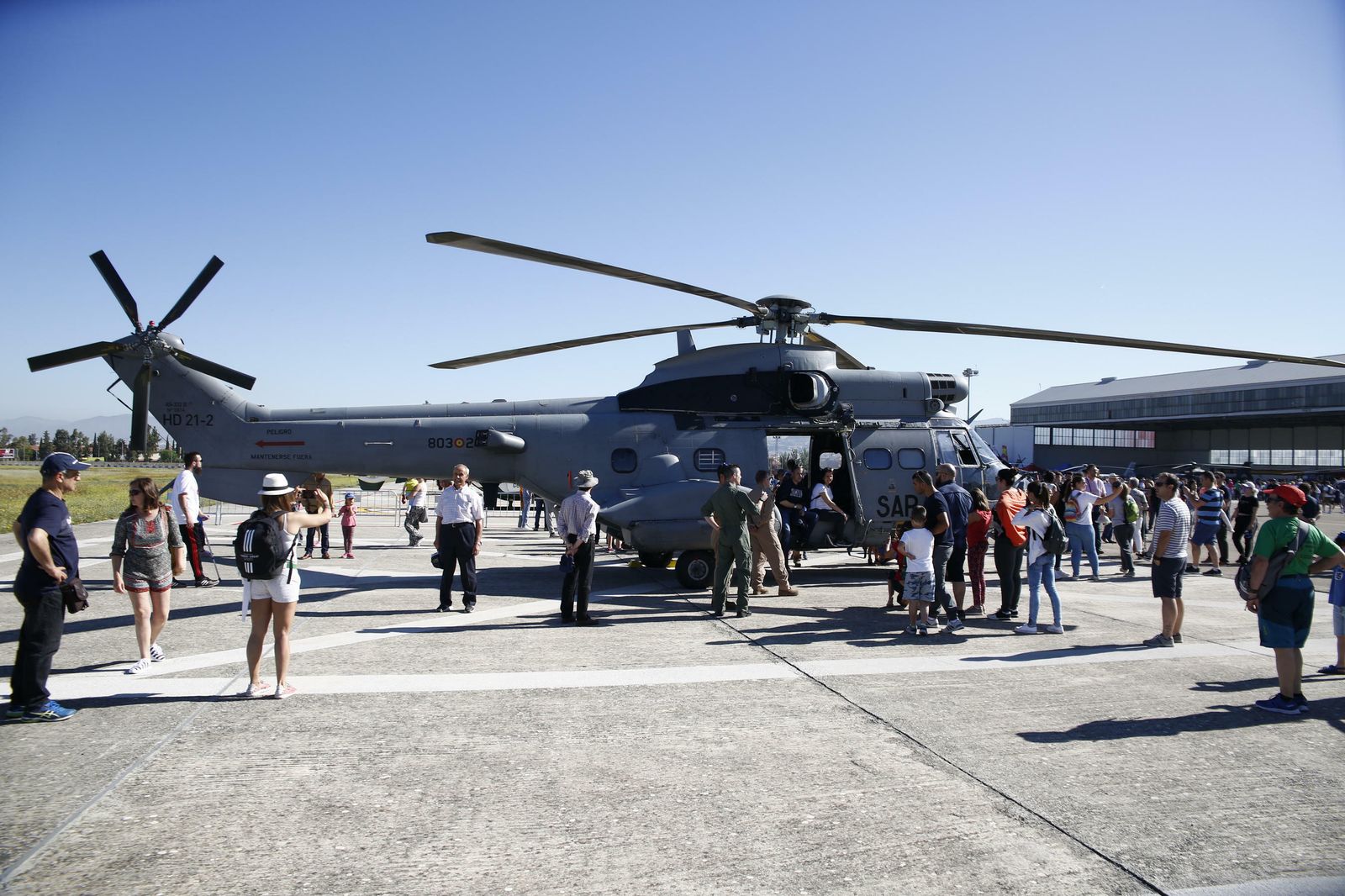 Jornada de puertas abiertas y 'altos vuelos' en la Base Aérea de Arilla