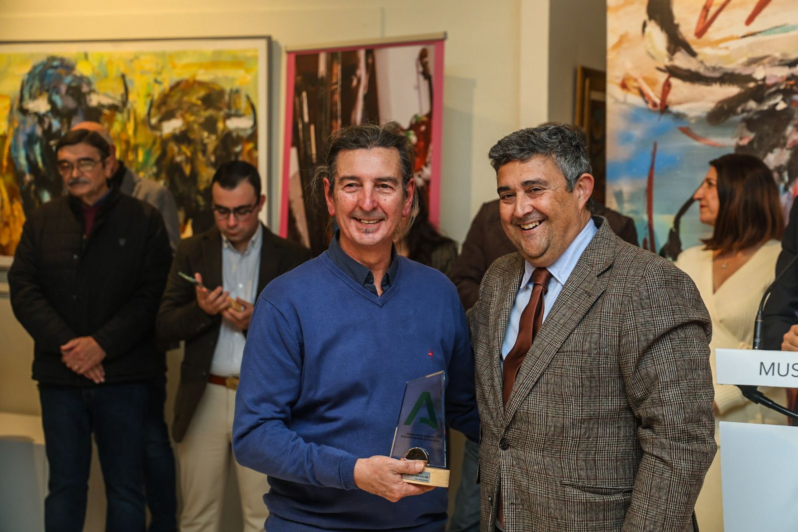 Fotografías de la exposición de ámbito taurino 'Miradas, trazos y estilo'. En el Museo de Huelva