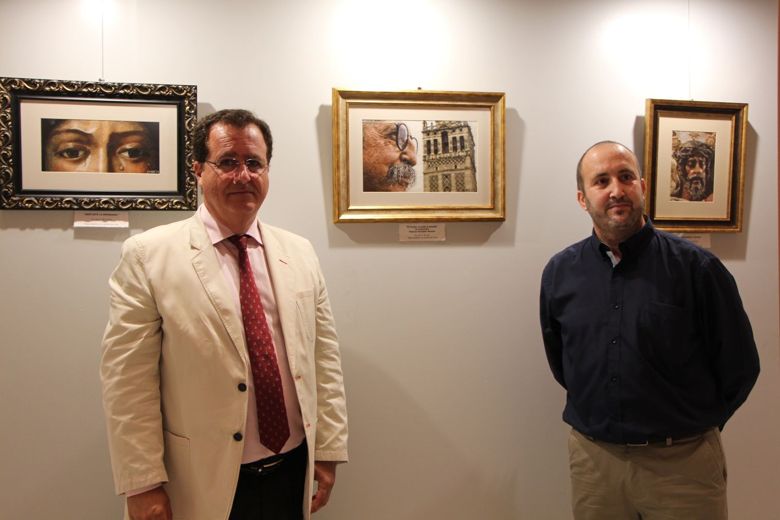 Juan Carlos Cabrera y José Manuel Ayllón durante la inauguración
