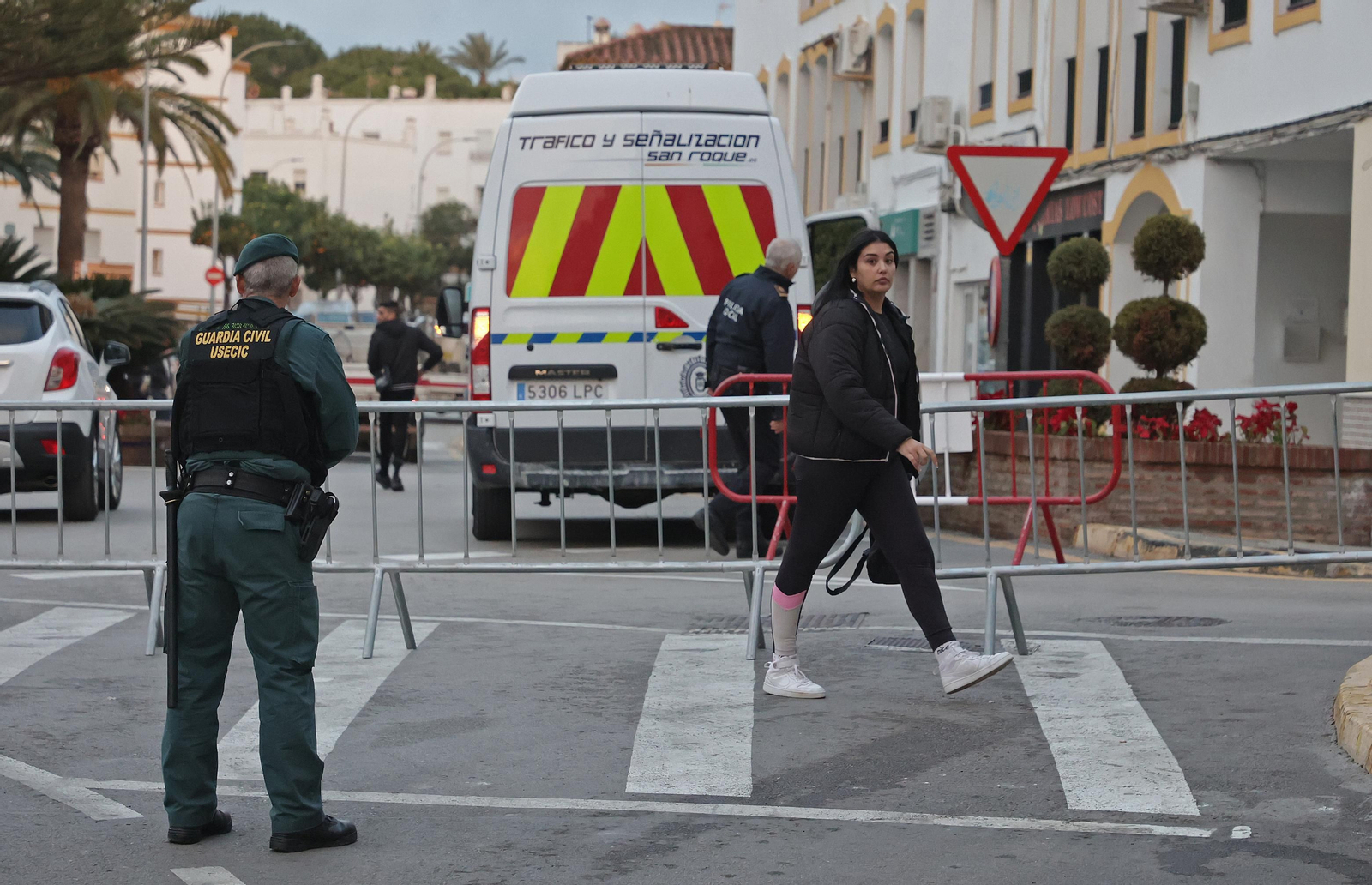 La entrada a los juzgados de San Roque del presunto asesino de Salvi, en imágenes
