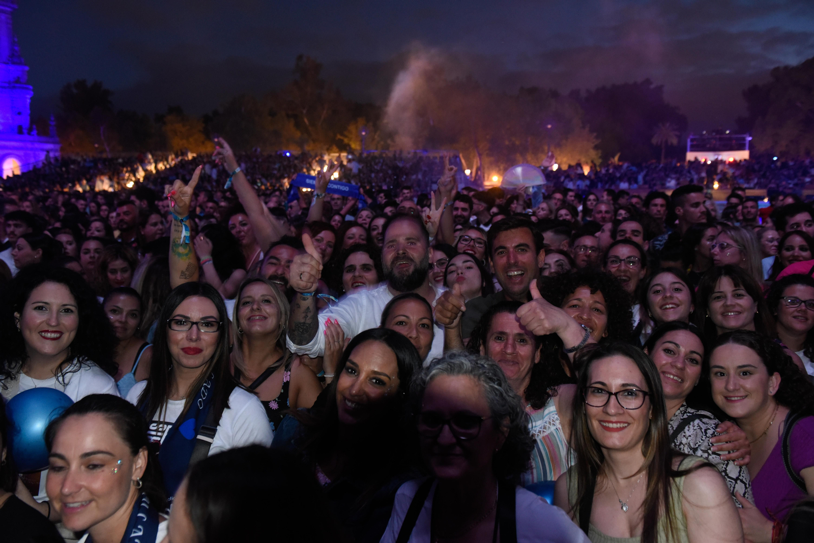 Búscate en el concierto de David Bisbal en el Icónica Sevilla Fest