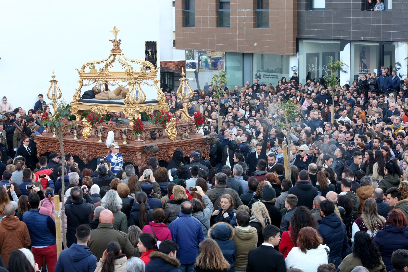 Imágenes del Santo Entierro
