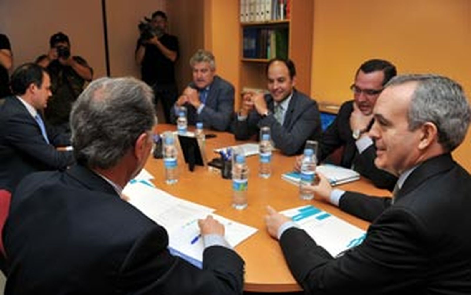 Cisma y malas noticias