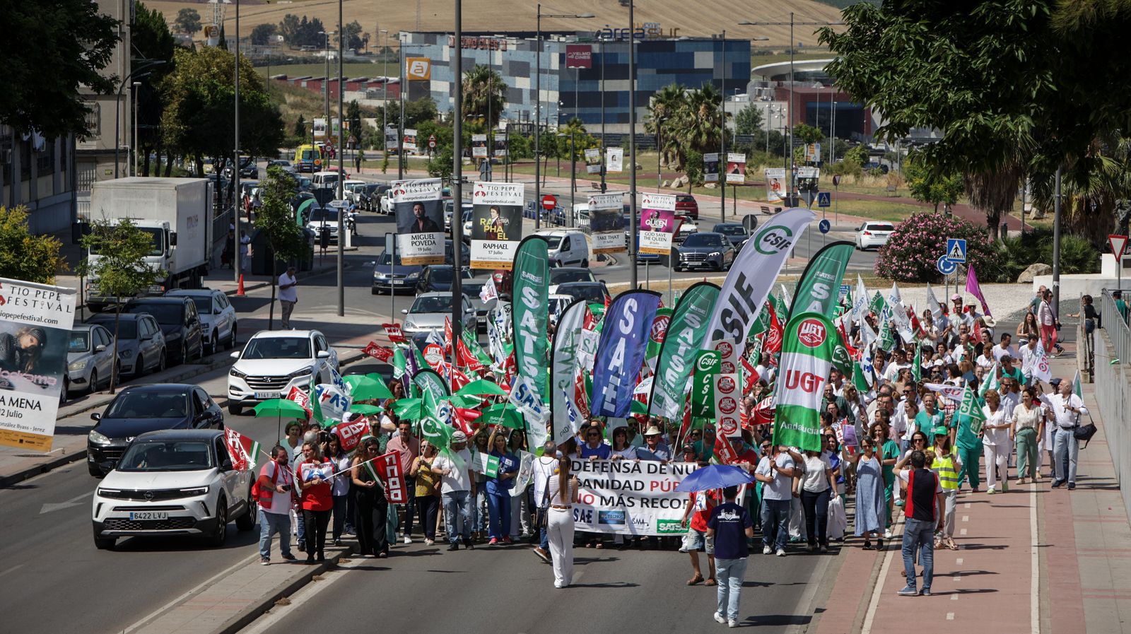Imágenes de la manifestación en jerez por una Sanidad Pública y de Calidad