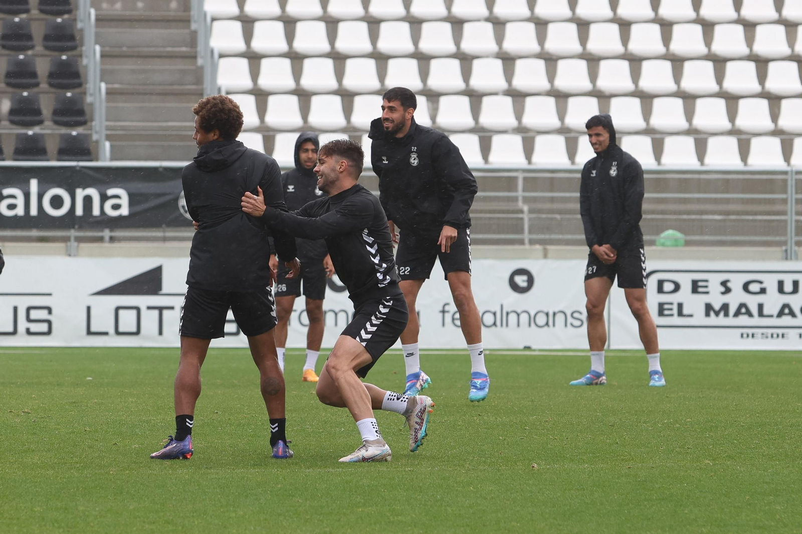 Las fotos del entrenamiento de la Balona previo a su final con el Villanovense