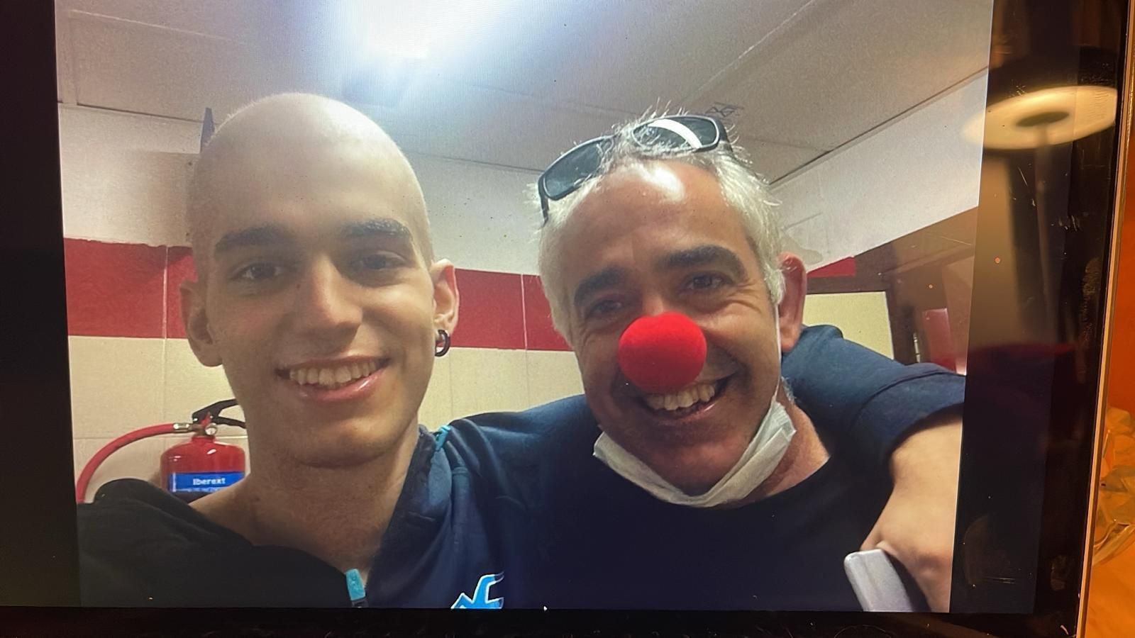 Francisco Ráez con su hijo.