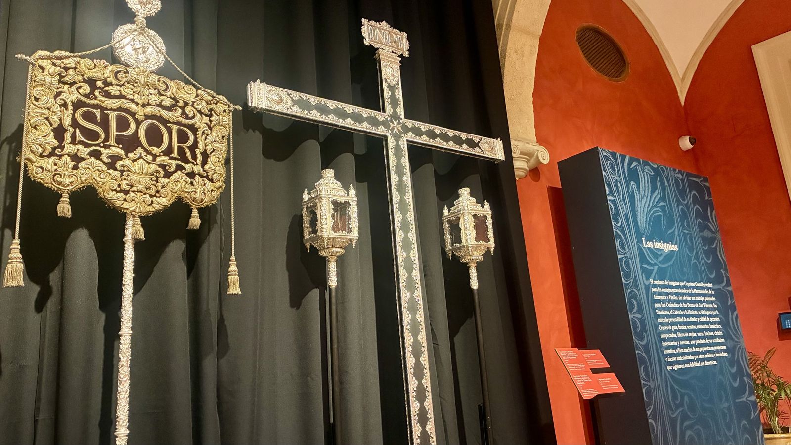 La cruz de guía de la Amargura