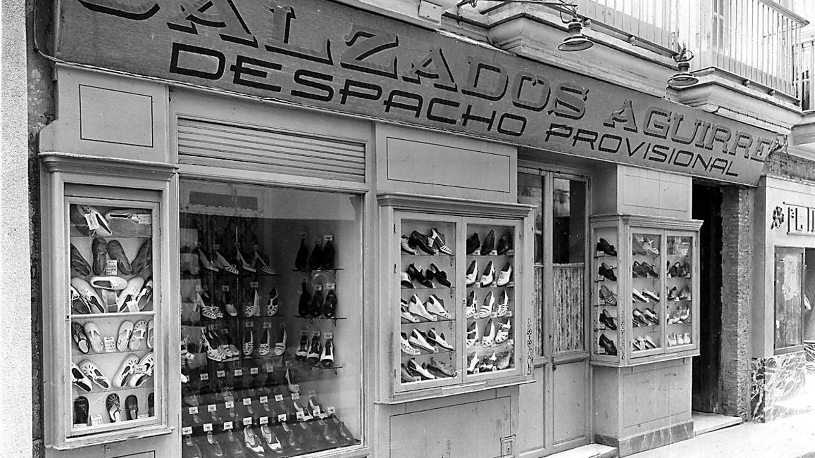 Las zapaterías, uno de las tiendas más buscadas por los turistas