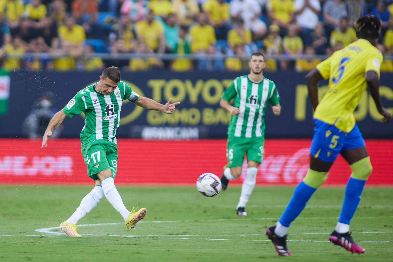 Las fotos de la trayectoria de Joaquín en el Betis