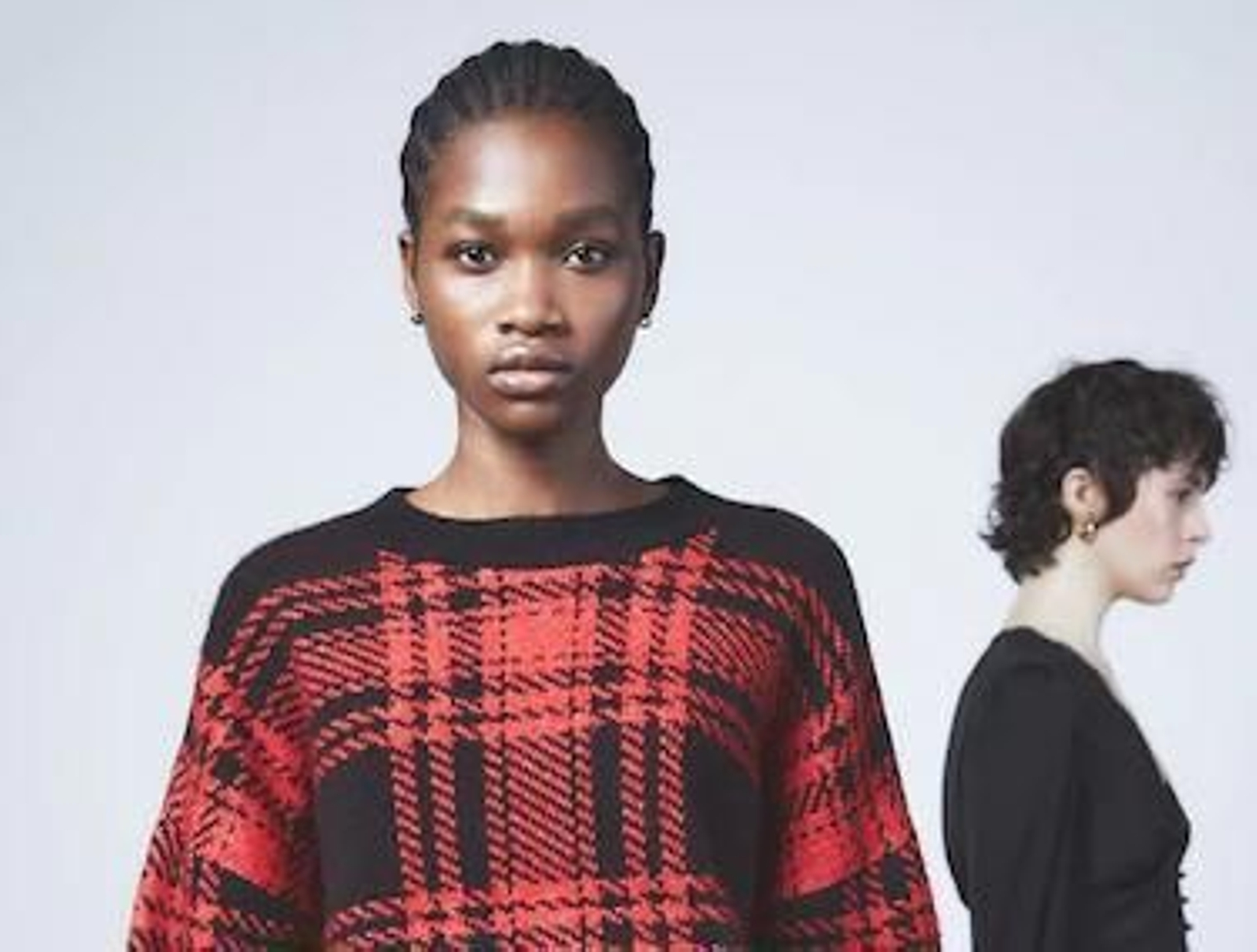 Lo nuevo de Stradivarius te dejará a cuadros (y lo querrás en tu armario)