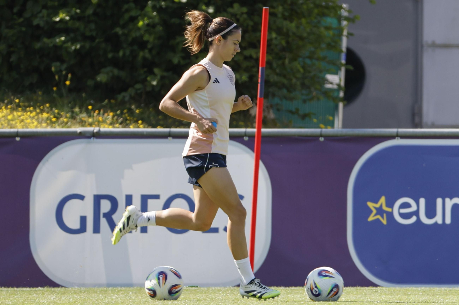Las fotos de España antes de enfrentarse a Suiza en la Eurocopa femenina