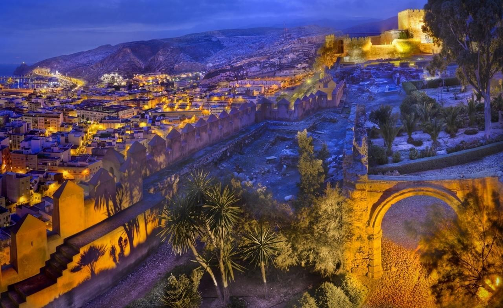 Si hay que empezar, que sea por la A de Almería