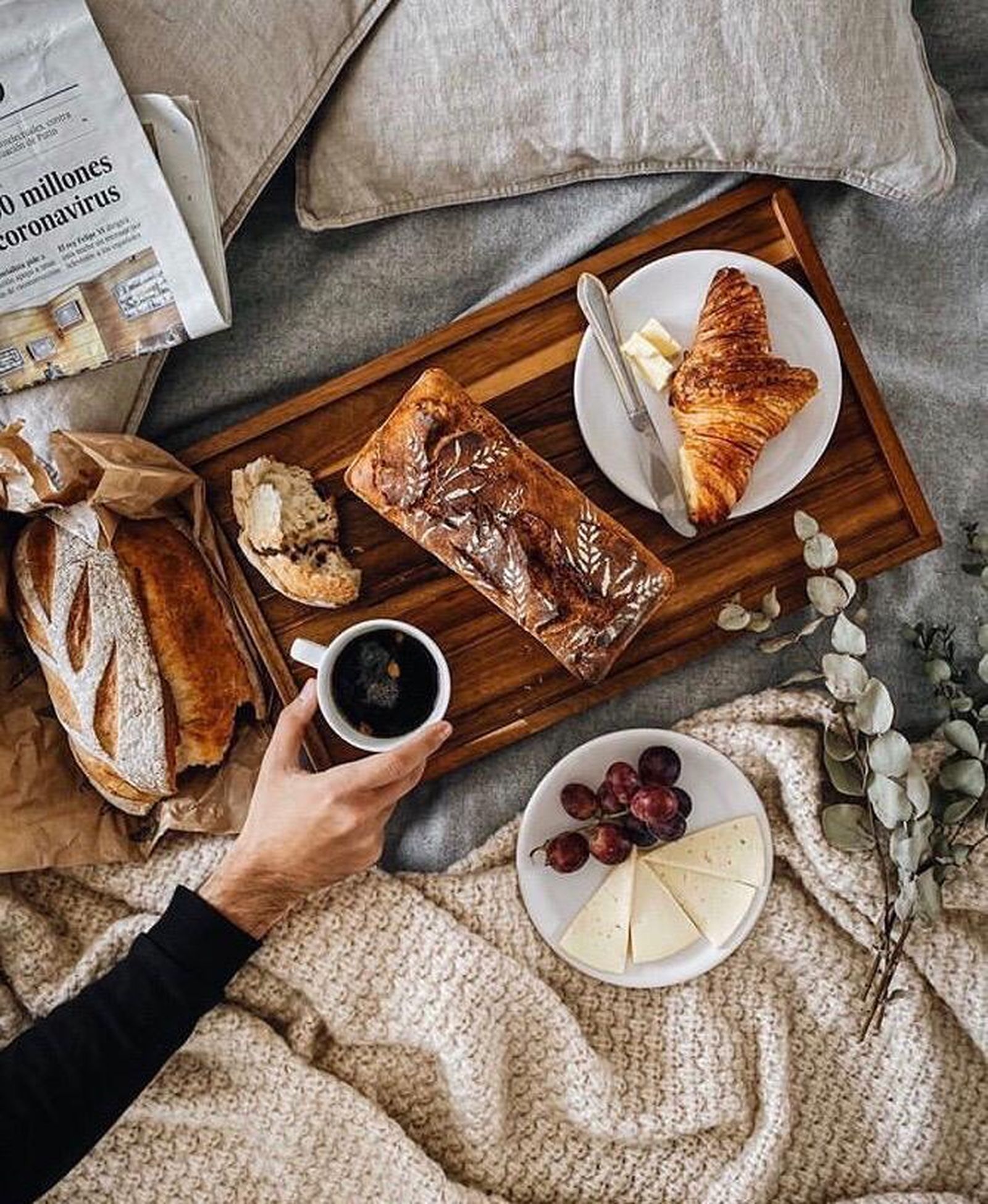 Pan, café y respostería natural a domicilio con Minuit pan&café