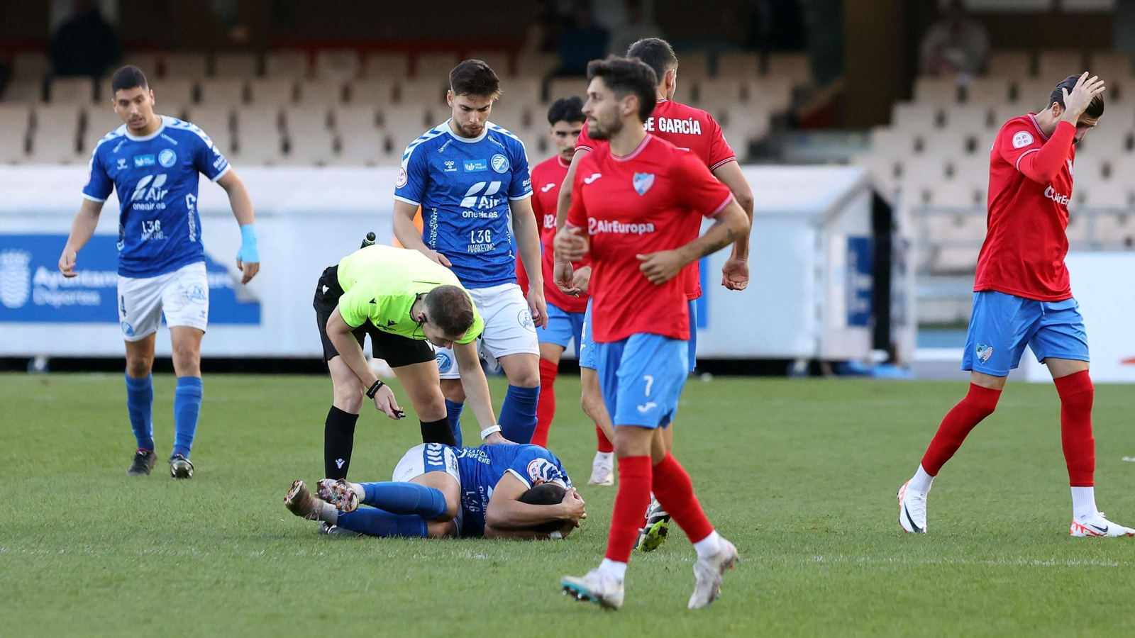 Xerez DFC contra CD Estepona en Chapín