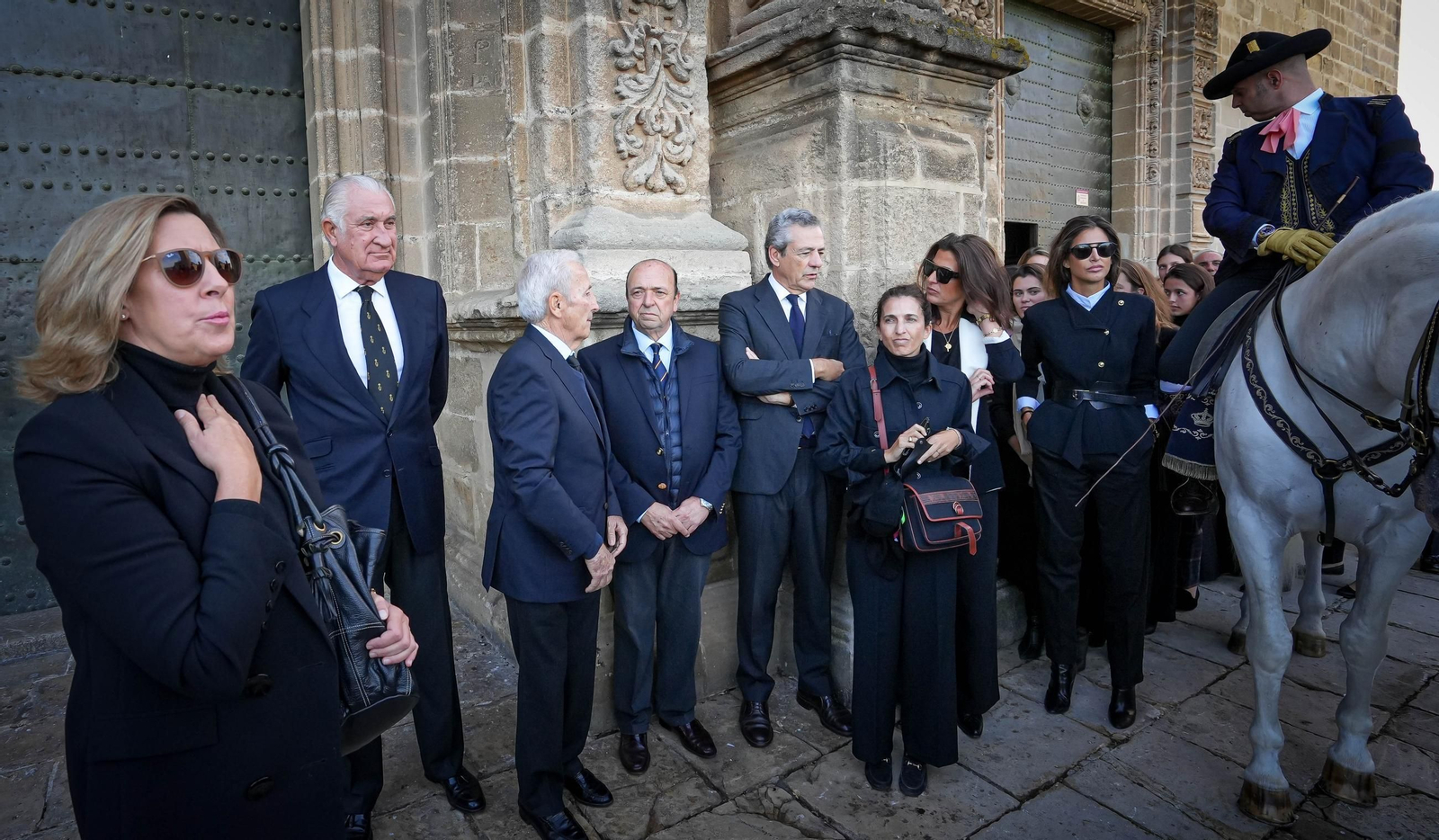 Imágenes del funeral de Álvaro Domecq en la catedral de Jerez
