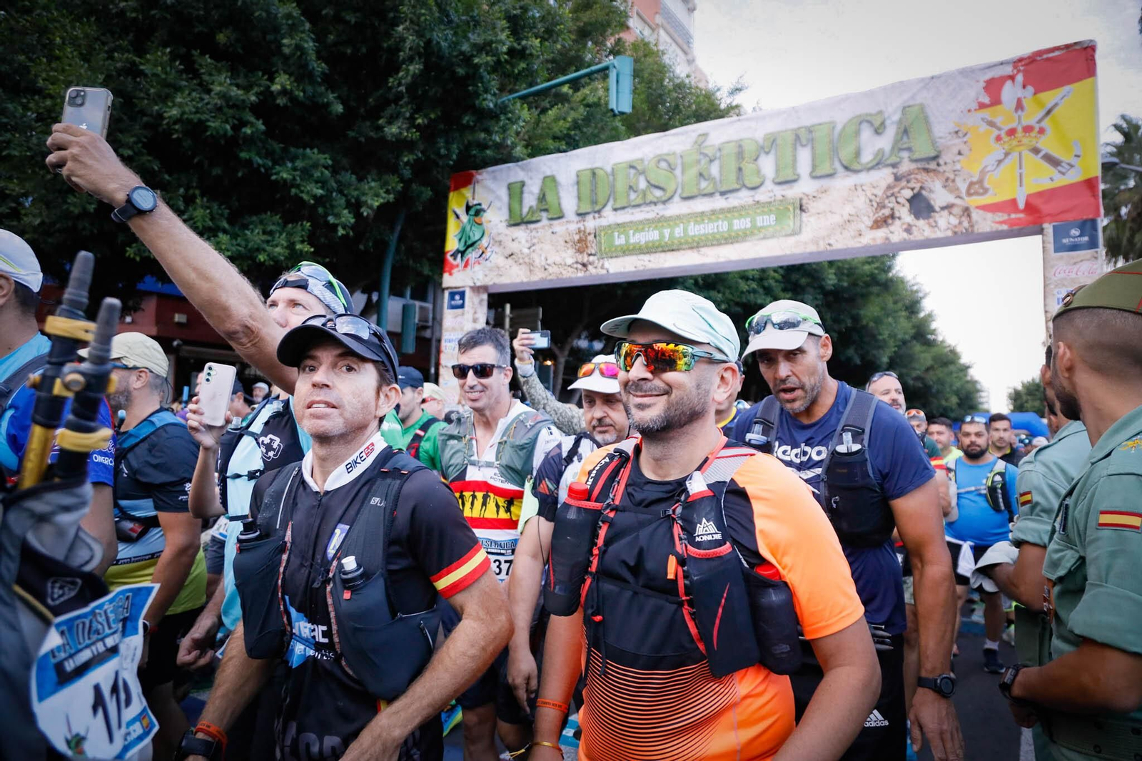 Así ha sido la salida de La Desértica desde la Rambla de Almería