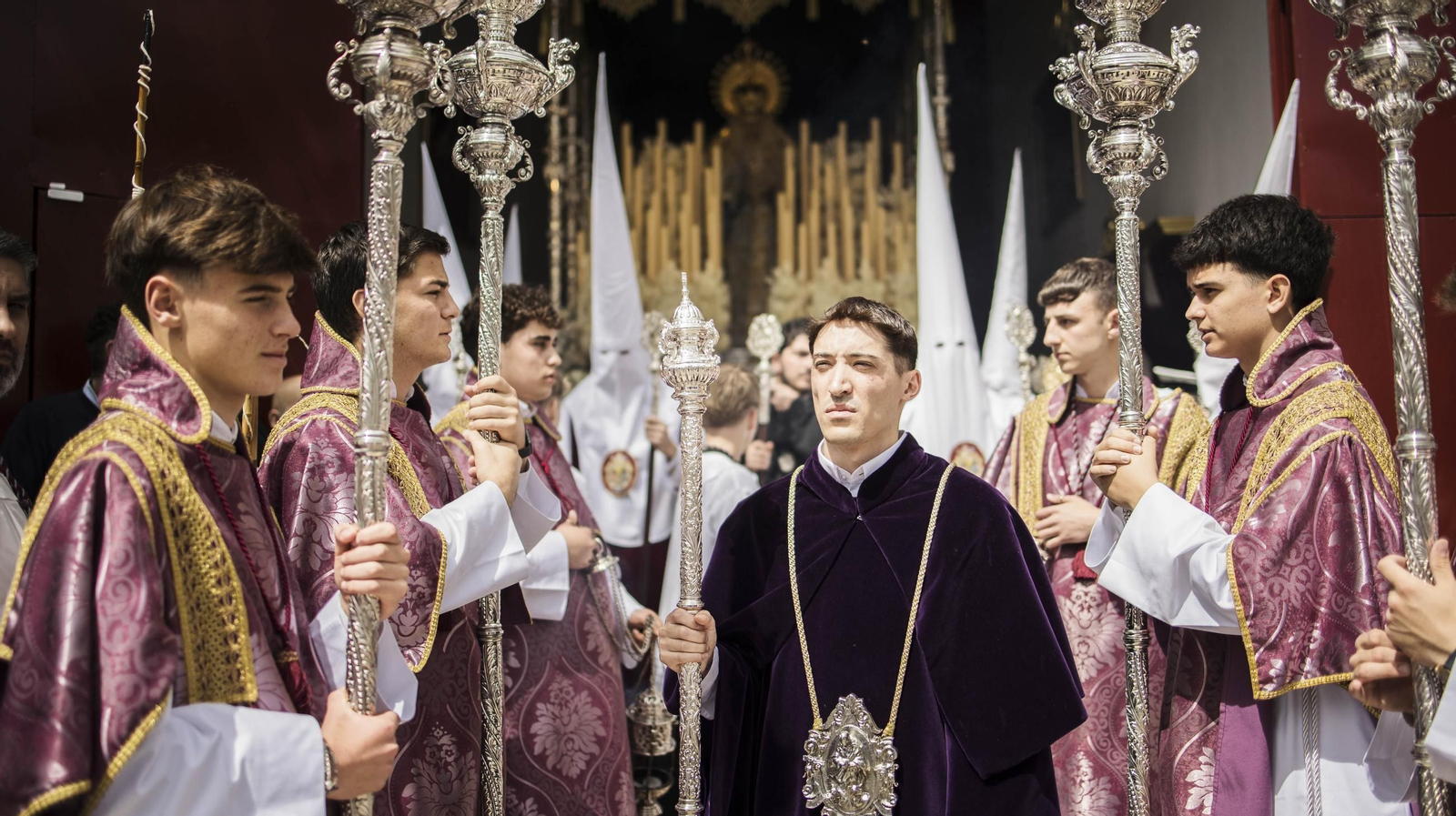Imágenes de la Hermandad de la Clemencia en el Martes Santo de Jerez 2025