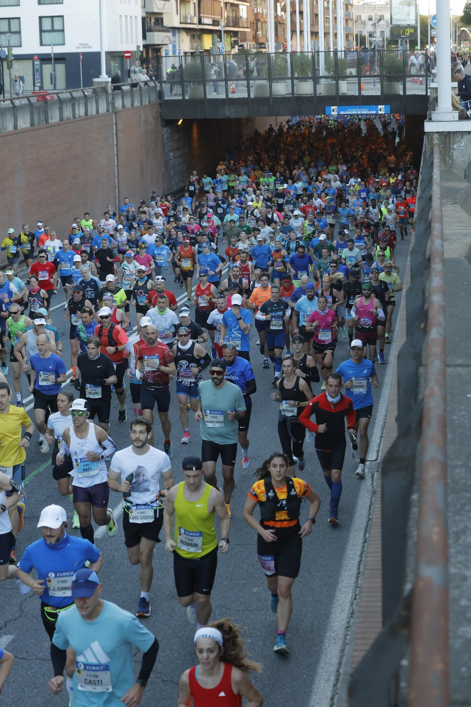 Búscate en el Zurich Maratón de Sevilla 2025