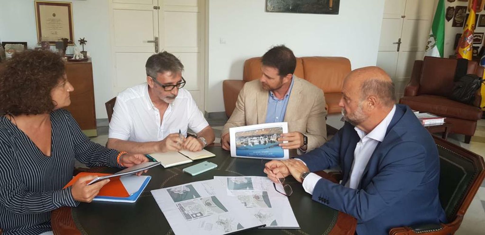 Juan de Dios Sánchez se reúne con Francisco Piniella.