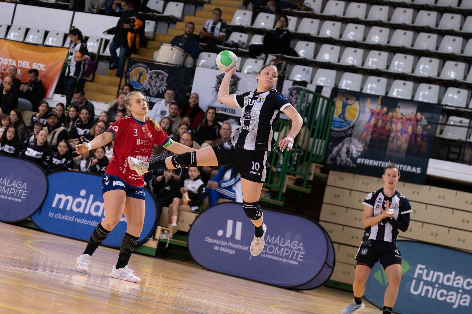 El Costa del Sol Málaga resurge en casa (24-21)