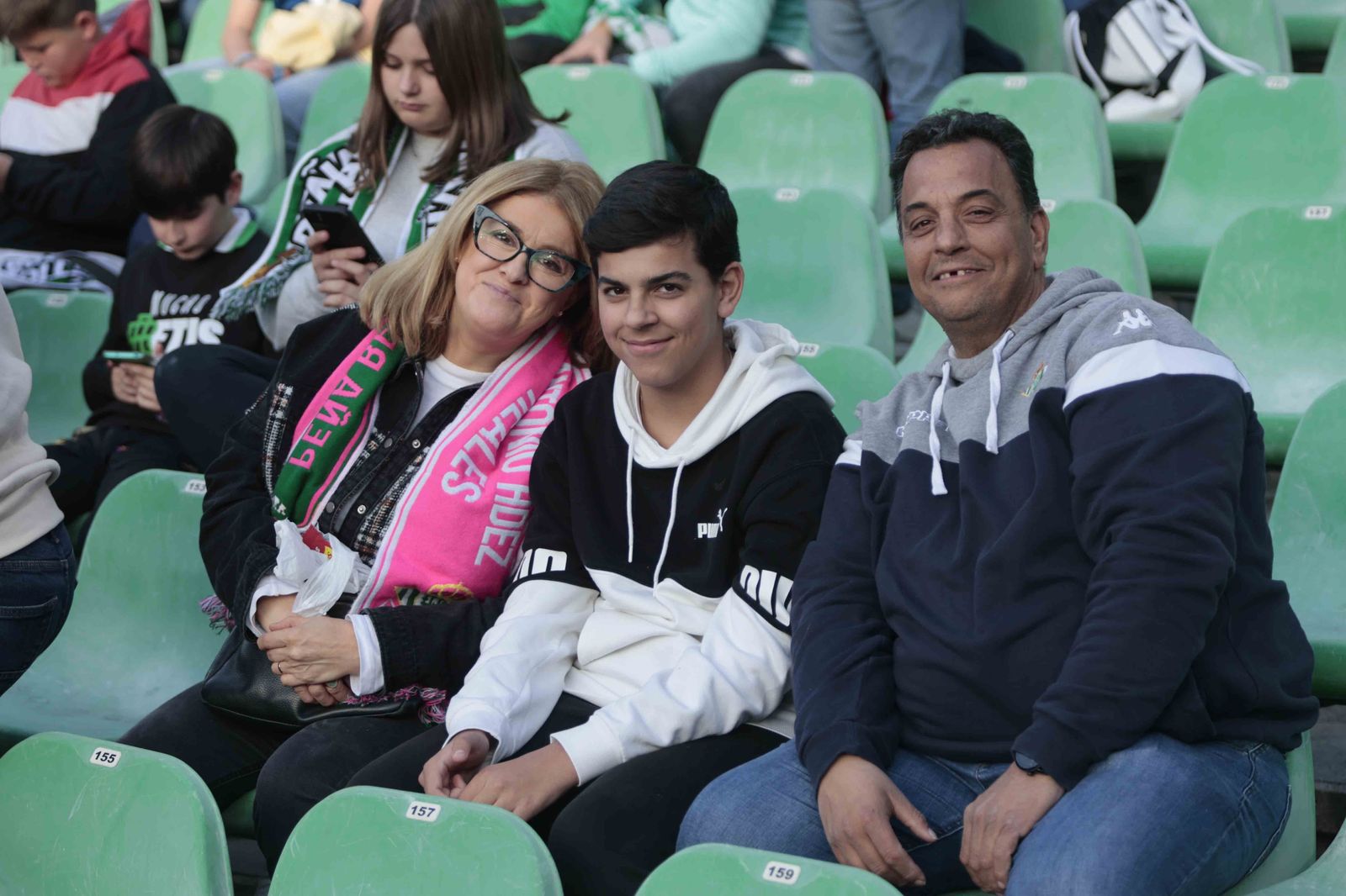 Búscate en las gradas del Villamarín