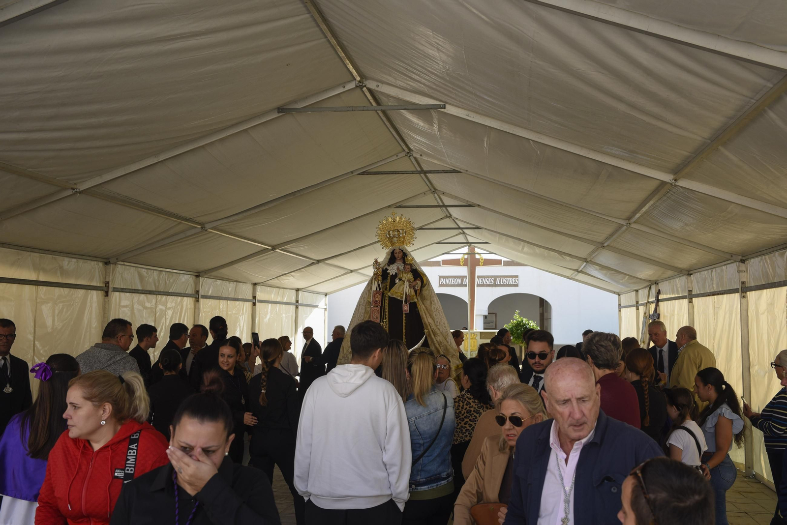 Fotos del Día de Todos los Santos en La Línea