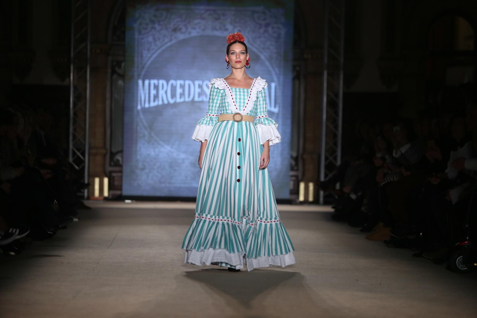 Mercedes Dobenal, fotos del desfile en We Love Flamenco 2019