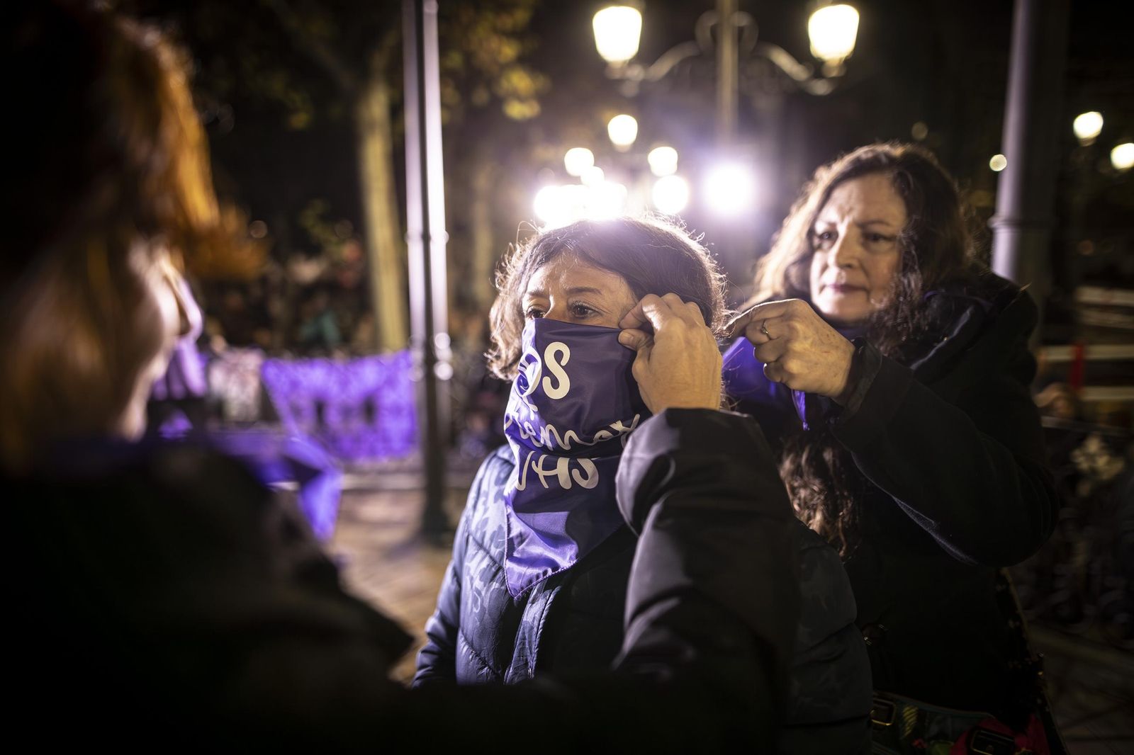 Todas las imágenes de la movilización de Granada contra la violencia machista este 25N