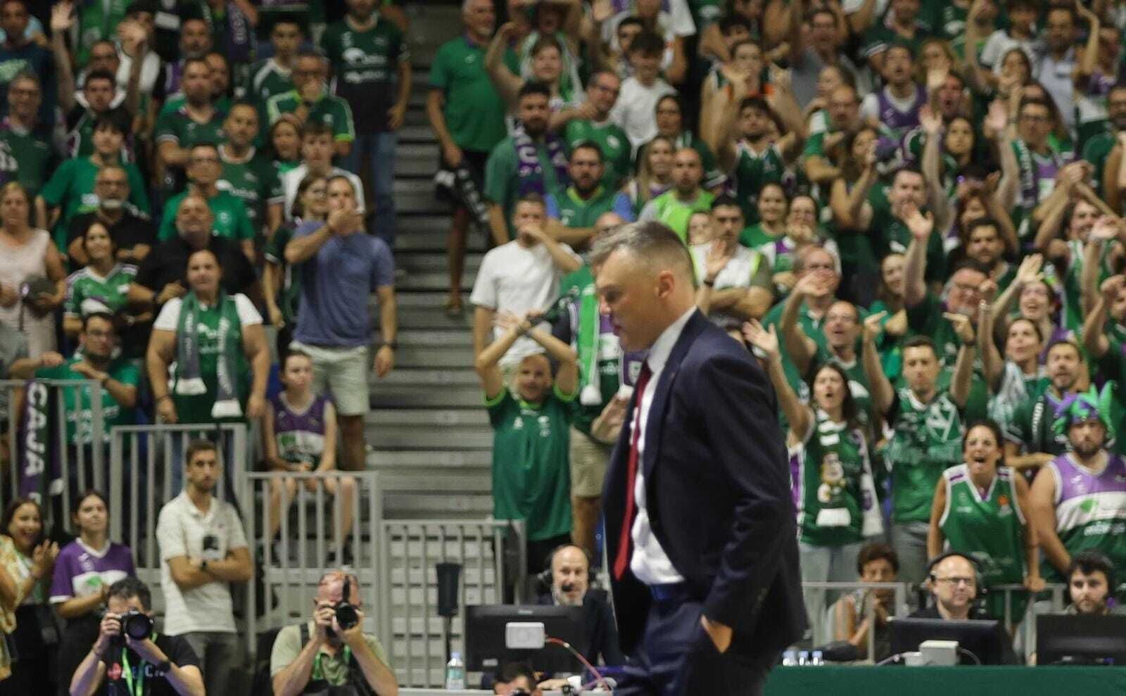 El Unicaja-Barcelona, en fotos