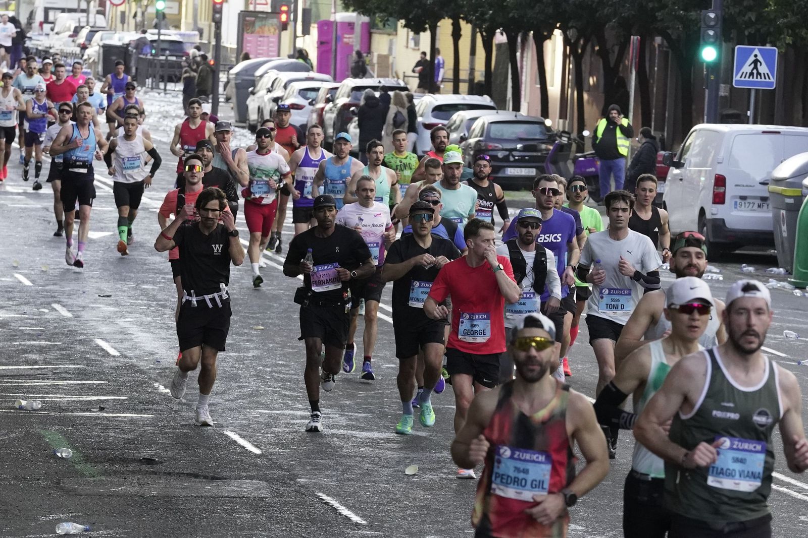 el Zurich Maratón de Sevilla 2026 por Lopez de Gomara, galería 1