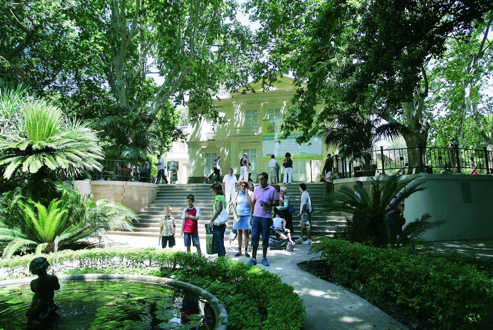Jardín Botánico La Concepción Jardín Botánico La Concepción