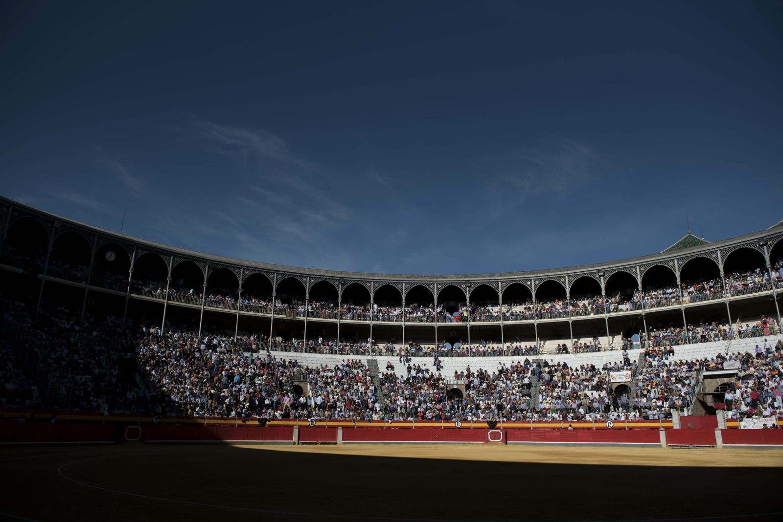 Imagen de archivo de la Plaza de Toros de Granada durante una corrida.