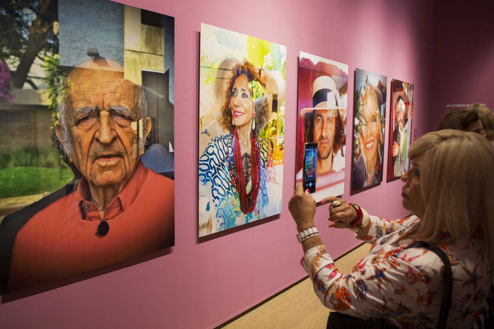 Inauguración de la muestra '15 minutos de fama' de Hubertus von Hohenlohe