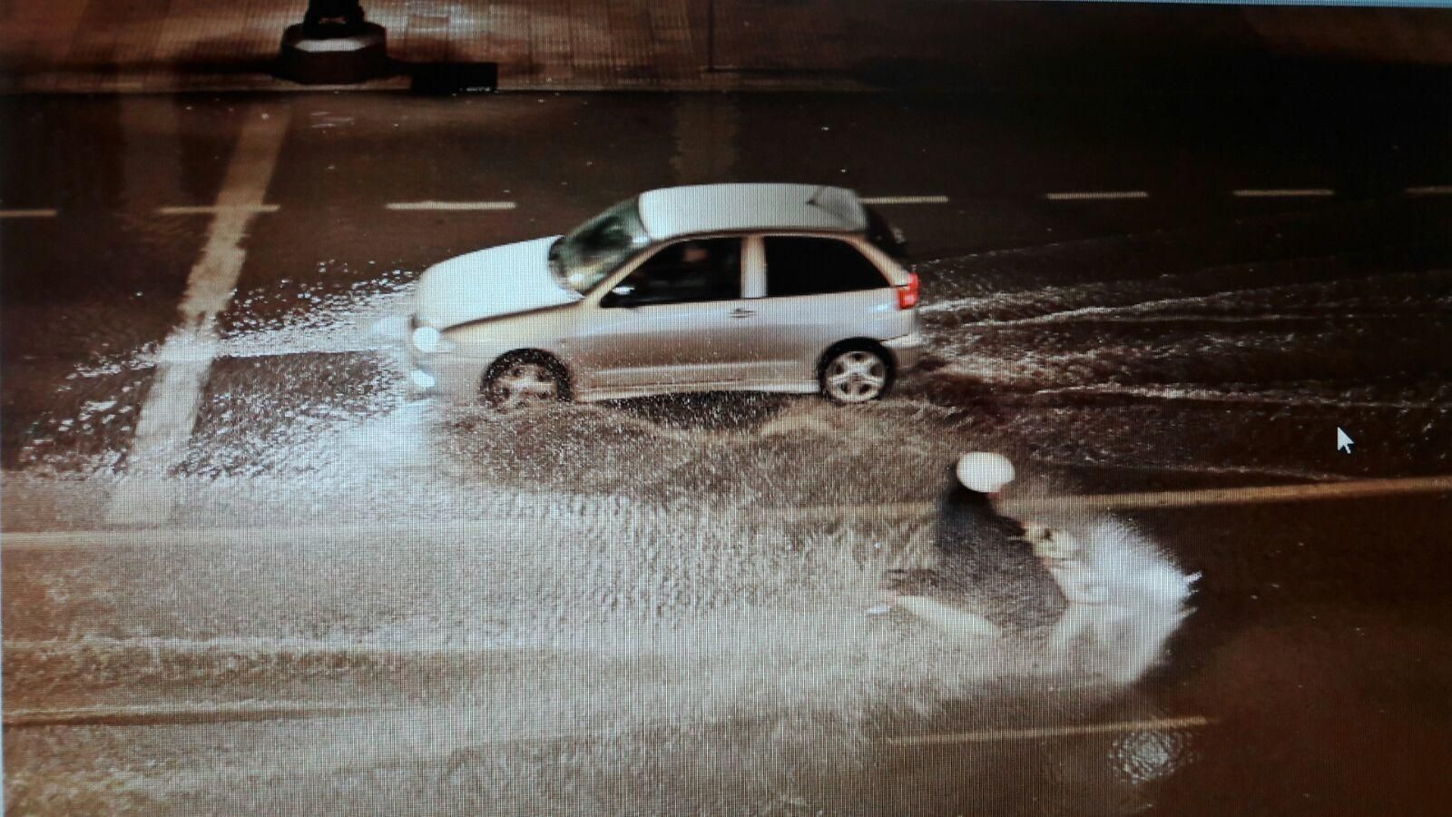 Los efectos del aguacero en Cádiz