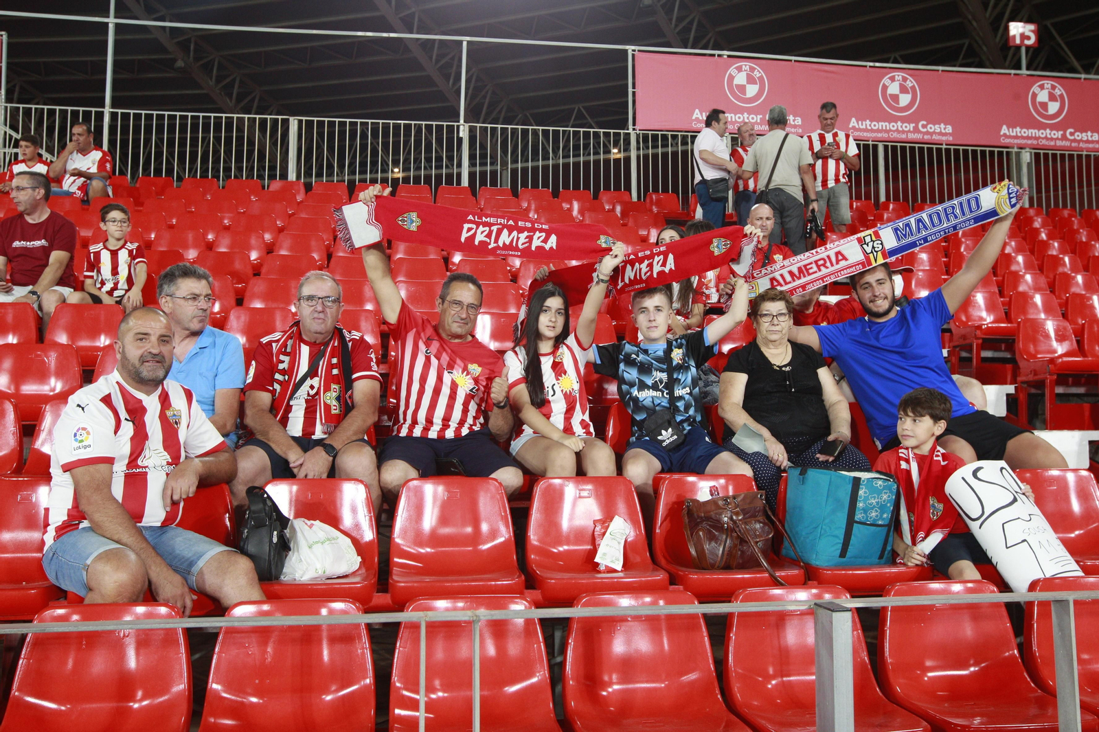 Imágenes del partido U.D. Almería-Sevilla F.C.