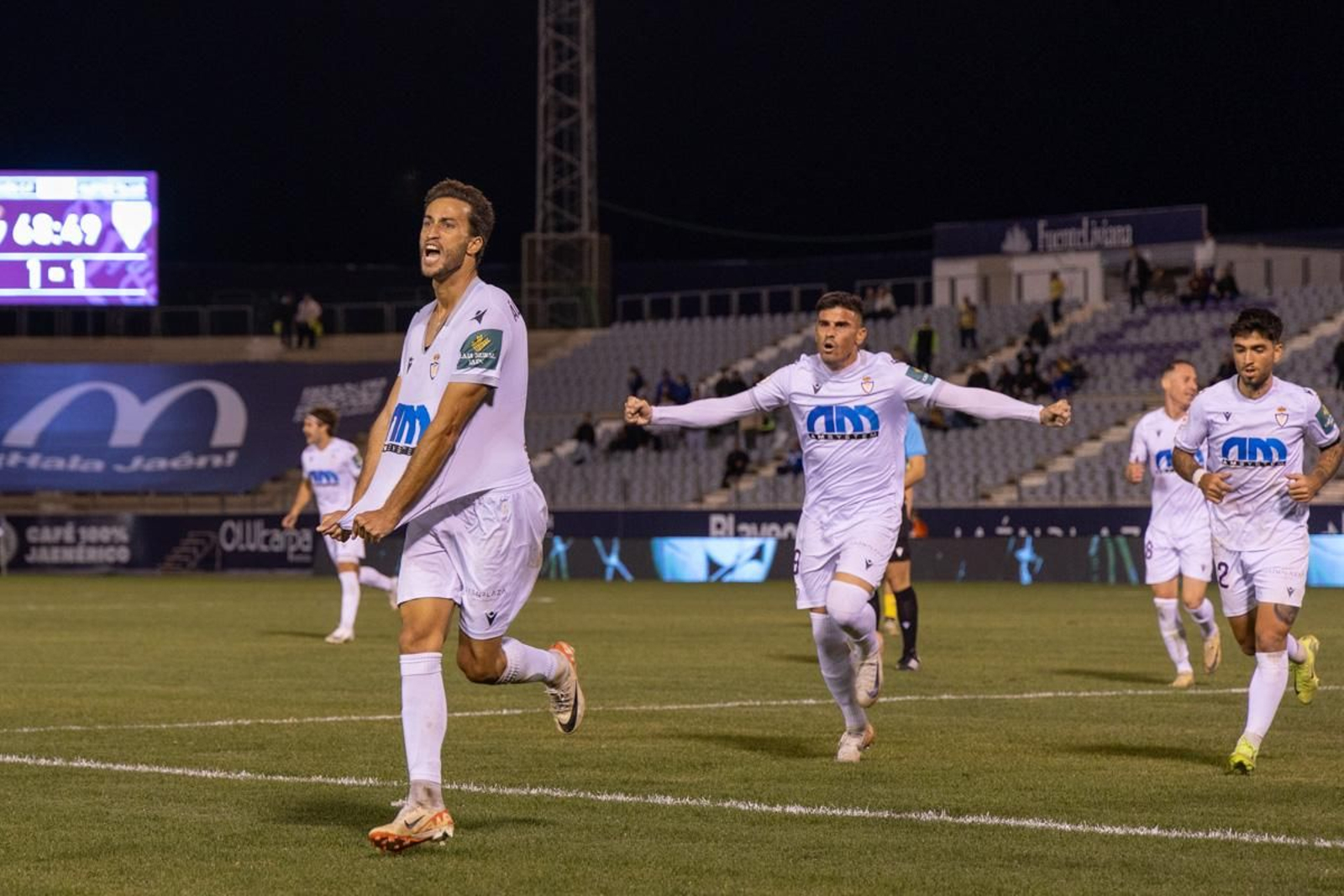 Álvaro Muñiz, con tres dianas, es uno de los destacados en la faceta goleadora en el Real Jaén.