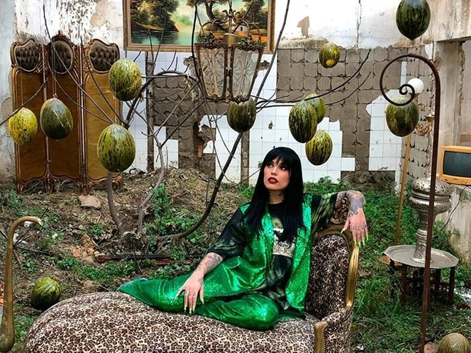 Vinila von Bismark estrena vídeo con Santiago Segura