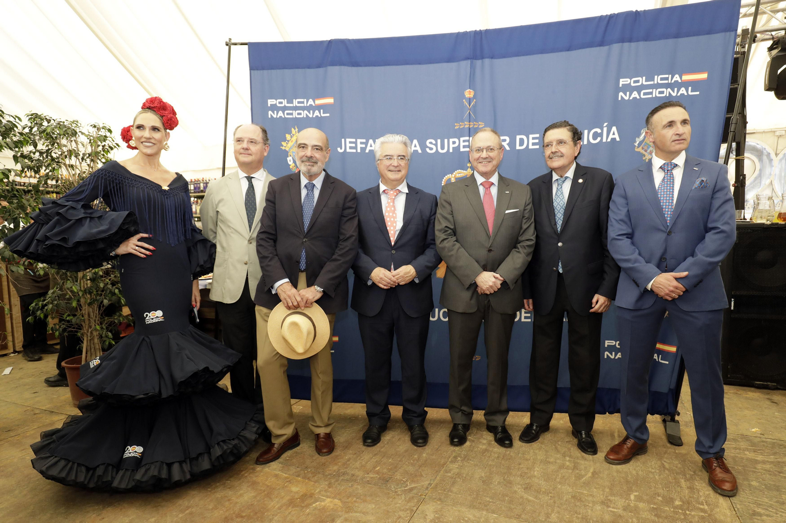 Recepción caseta de la Policía Nacional