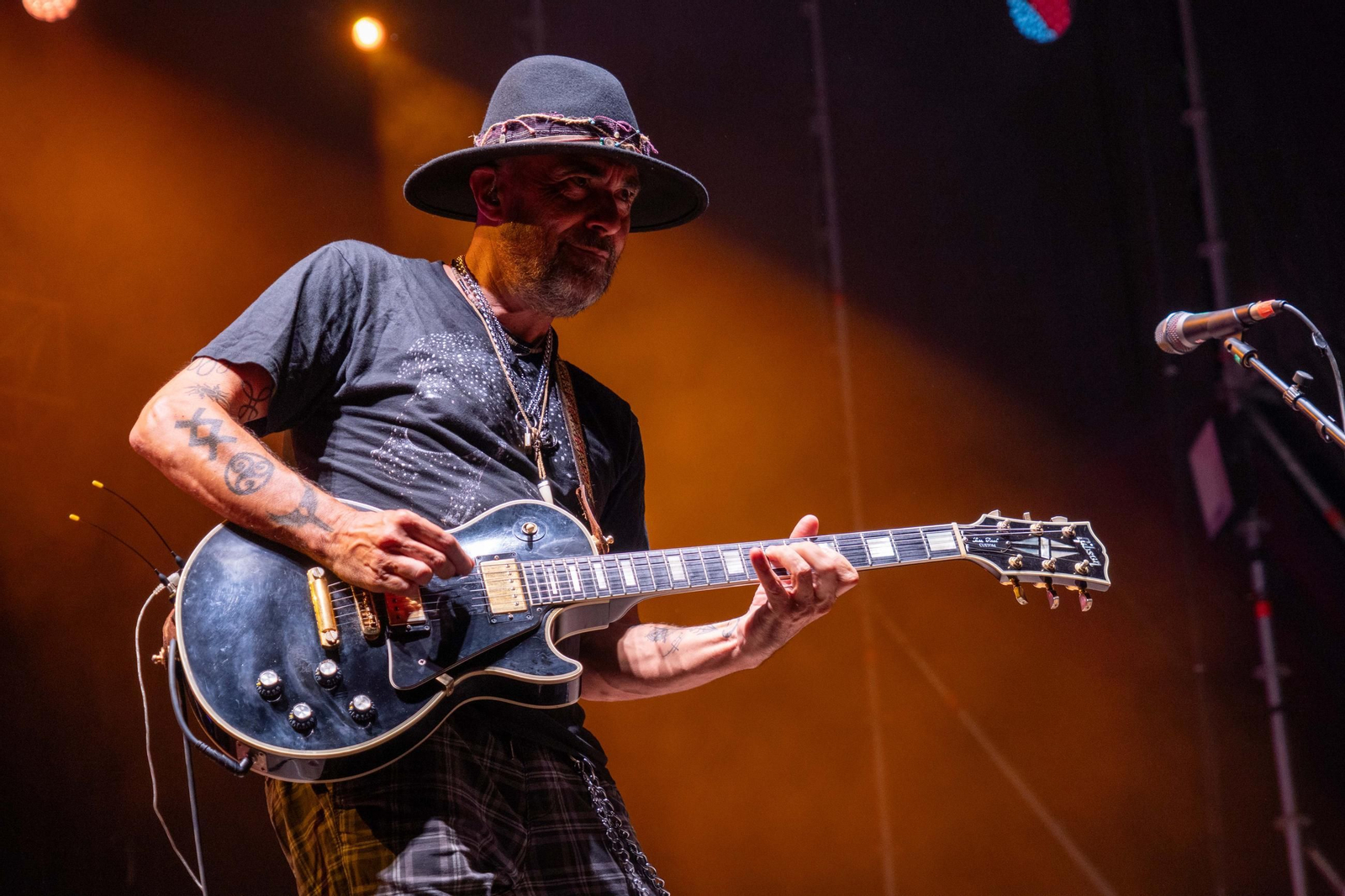 Colombinas 2025: Imágenes del concierto de Seguridad Social en las Fiestas Colombinas