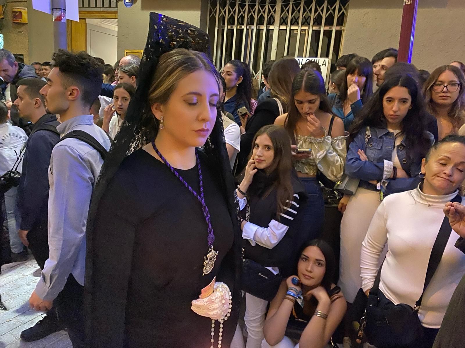 Tarde de Domingo de Ramos con cielos grises