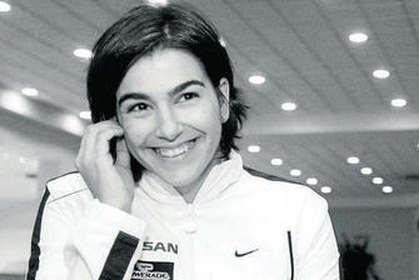 En el programa, que se emitirá abierto a público en el Instituto Andaluz de la Mujer, la guionista y entrevistadora hablará con la deportista María José Rienda, la cantante Marina Heredia y la política María Izquierdo Rojo, todas ellas de gran trascendencia a nivel local, nacional e internacional. Será el segundo miércoles de cada mes hasta junio, en el IAM a las 20:00 horas.