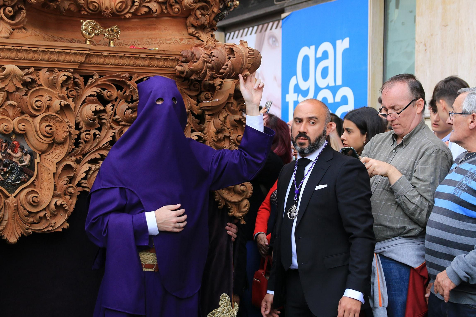 La procesión de Las Angustias, en imágenes