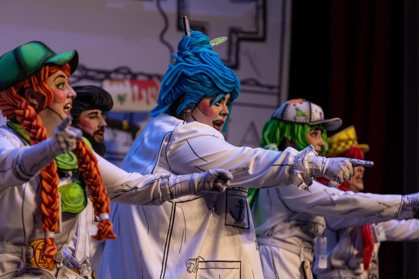 Imágenes de la actuación de la comparsa de Huelva "La Tinta Obrera" en el Carnaval Colombino